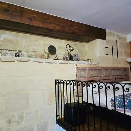 Luciano Boutique Βαλέτα