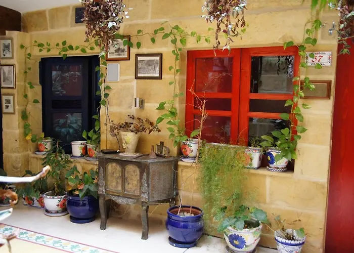 Luciano Boutique Πανσιόν 3*