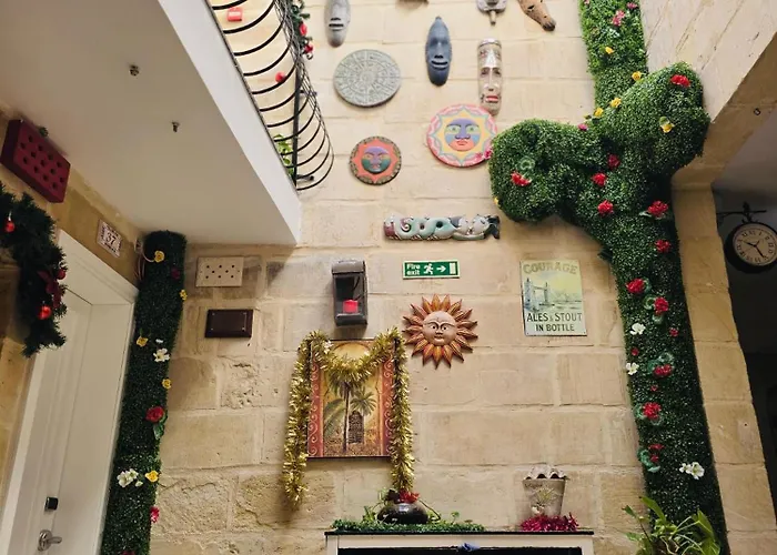 Luciano Boutique Πανσιόν 3*