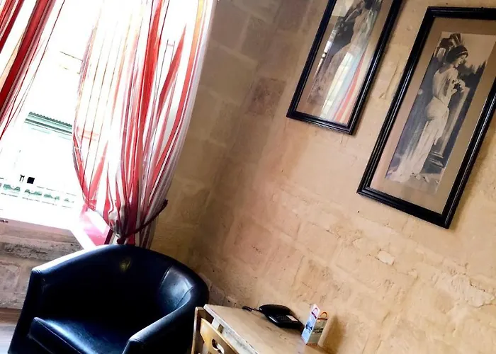 Πανσιόν Luciano Boutique 3*