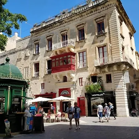 Luciano Boutique Valletta